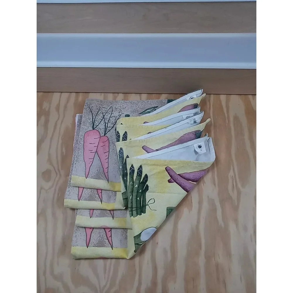 Lot Of 4 Vintage Hartstonz Placemats Vegetable Pattern Cloth Placemats‎ 1996